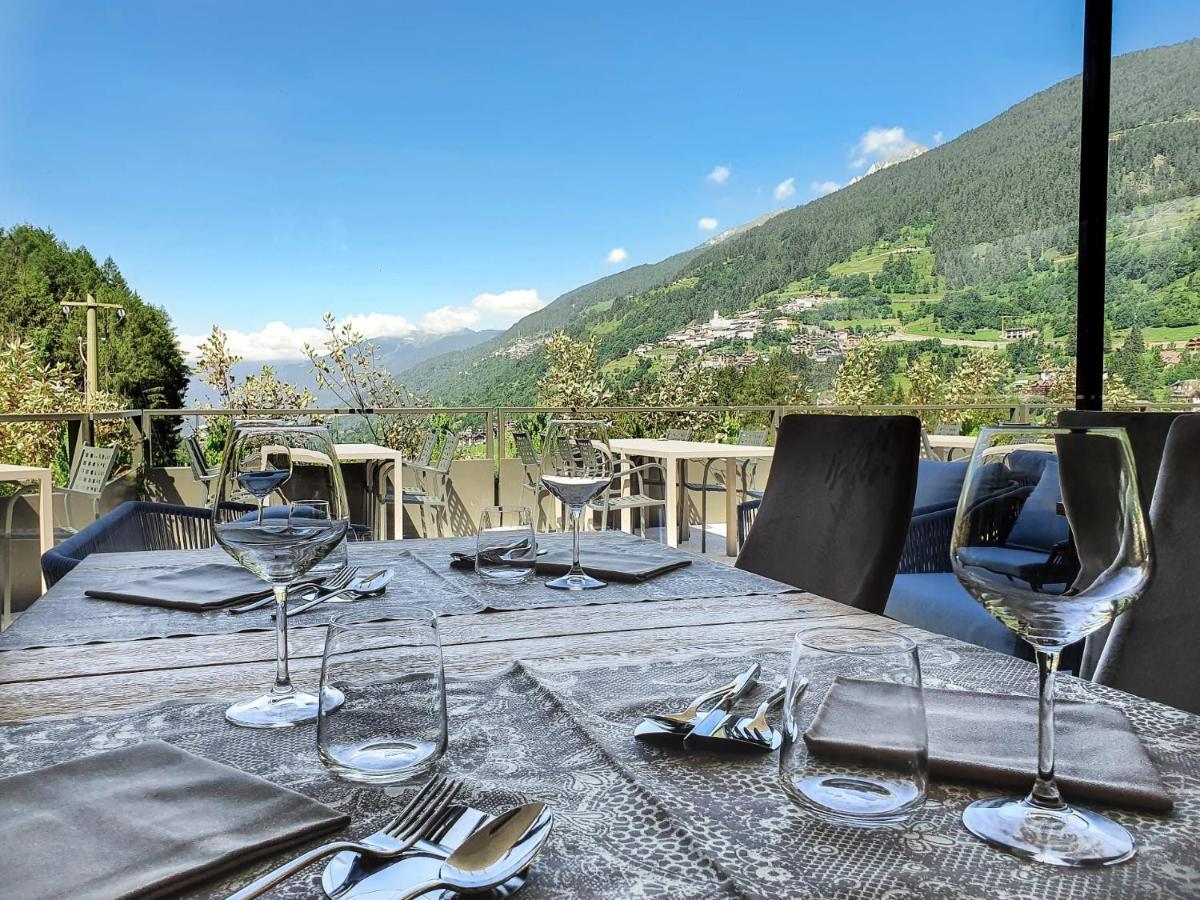 Residence Adamello Resort ปอนเตดีเลโญ ภายนอก รูปภาพ