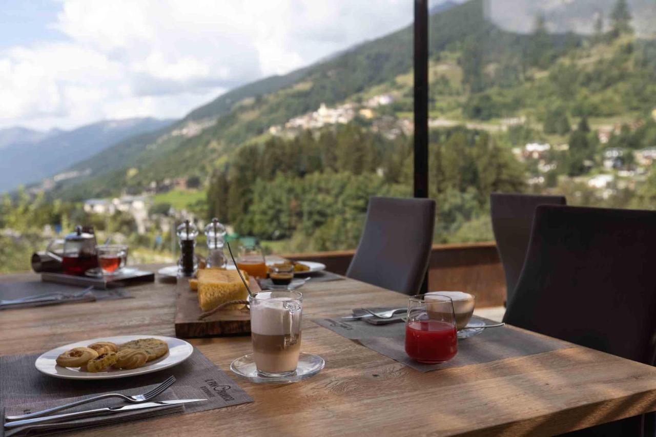 Residence Adamello Resort ปอนเตดีเลโญ ภายนอก รูปภาพ